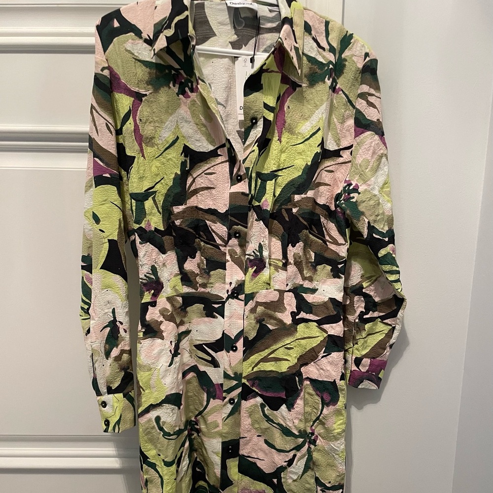 Floral Button-Up Dress - Picture 1 of 3